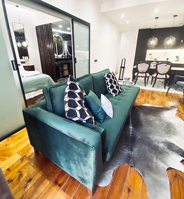 Apartamento de diseño en Malasaña junto a Gran Vía Madrid Exterior foto